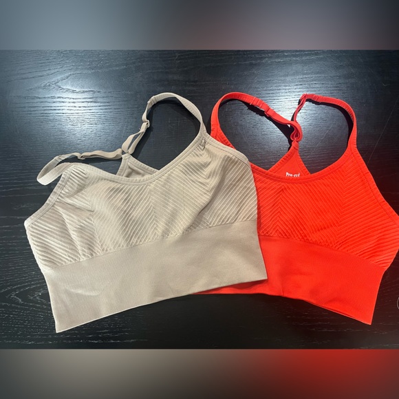 Profit Seamless Sports Bras set of 2 MEDIUM - Picture 1 of 4